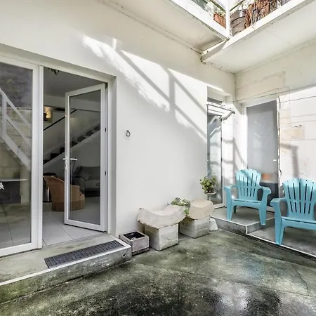 Les Volets Bleus T3 De 80 M2 Patio Privatif Apartment Rochefort  Exterior photo