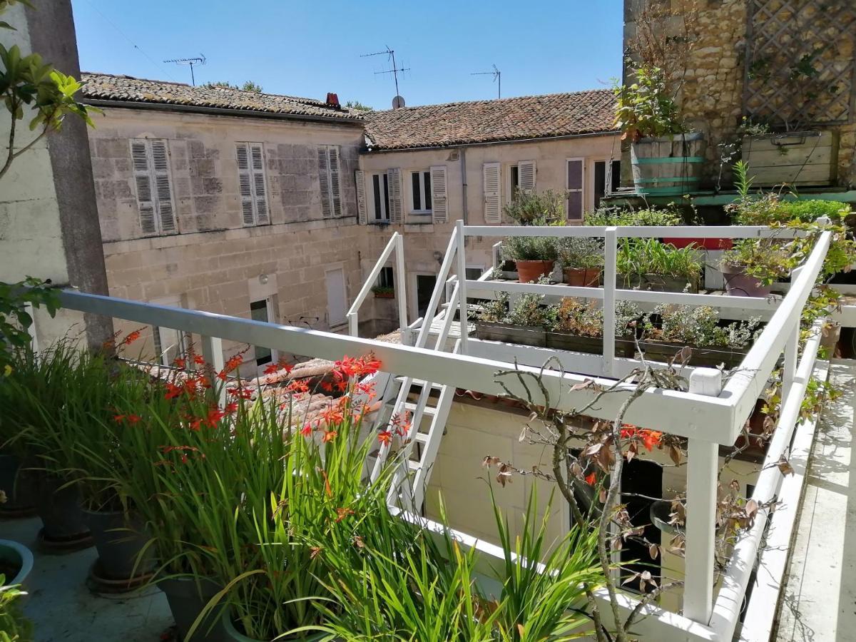 Appartement Les Volets Bleus T3 De 80 M2 Patio Privatif *
